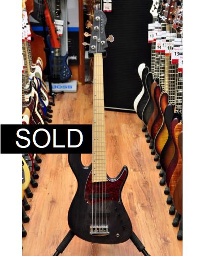 Lorita Fantone Trans Black 5